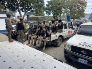 Haiti Police in action