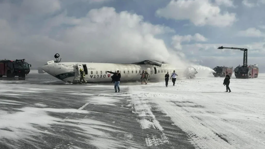 Delta plane crash in Toronto